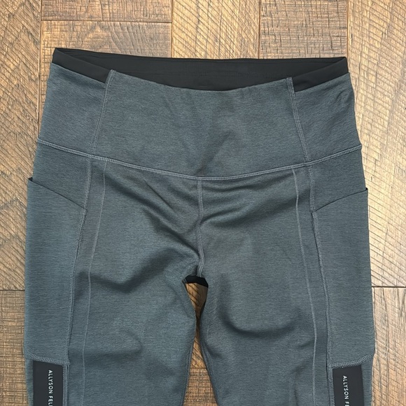 Athleta x Allyson Felix Leggings Grey Cropped 23” Limited Edition Women’s - Picture 2 of 9